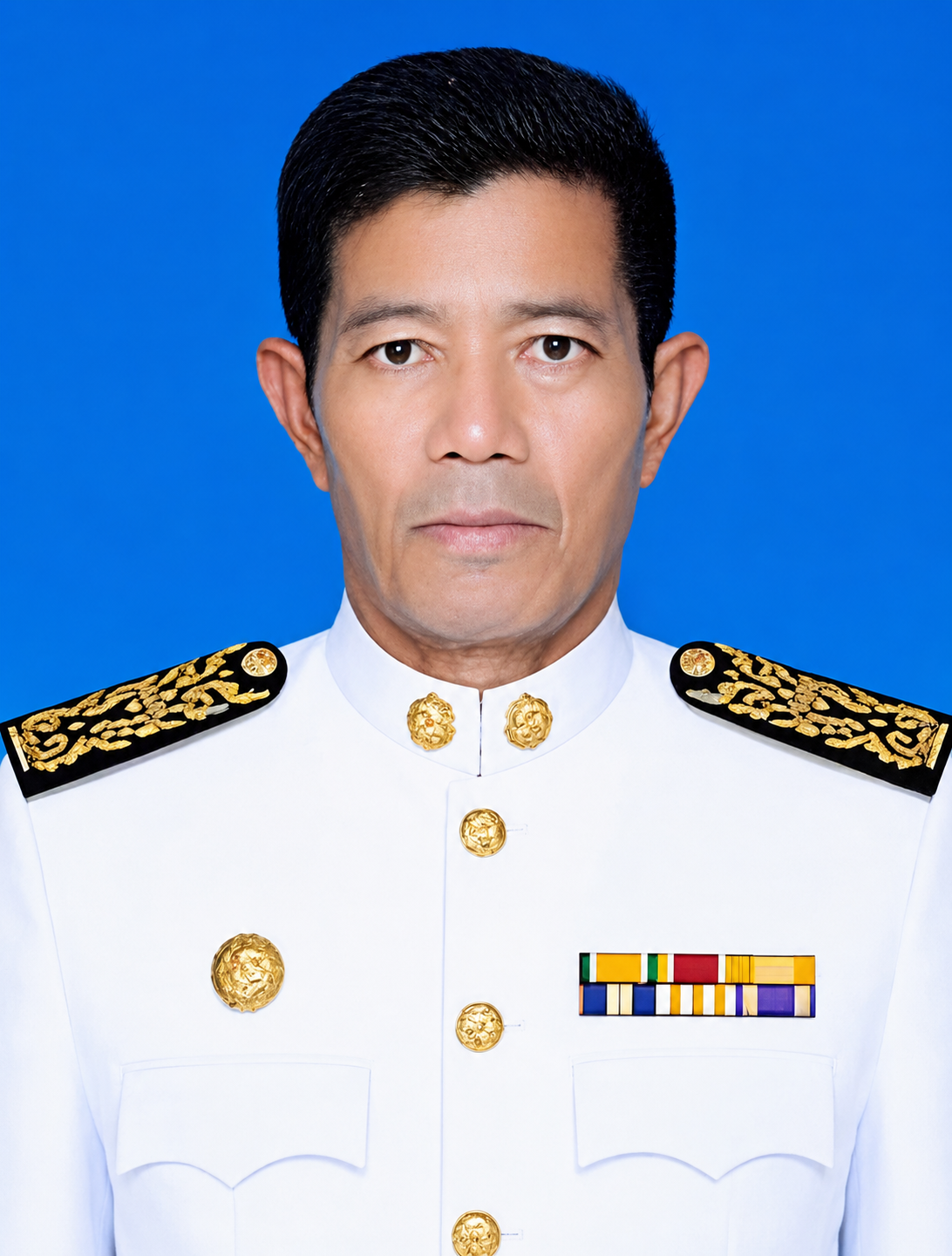 นายประกอบ ชนะค้า 